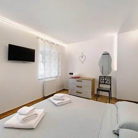 Bucaneve - Apartment