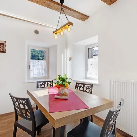Bucaneve - Apartment *